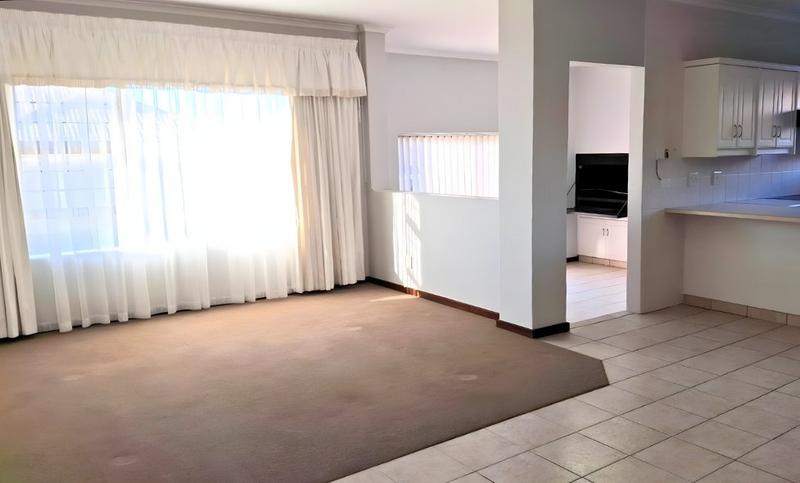 3 Bedroom Property for Sale in Heiderand Western Cape